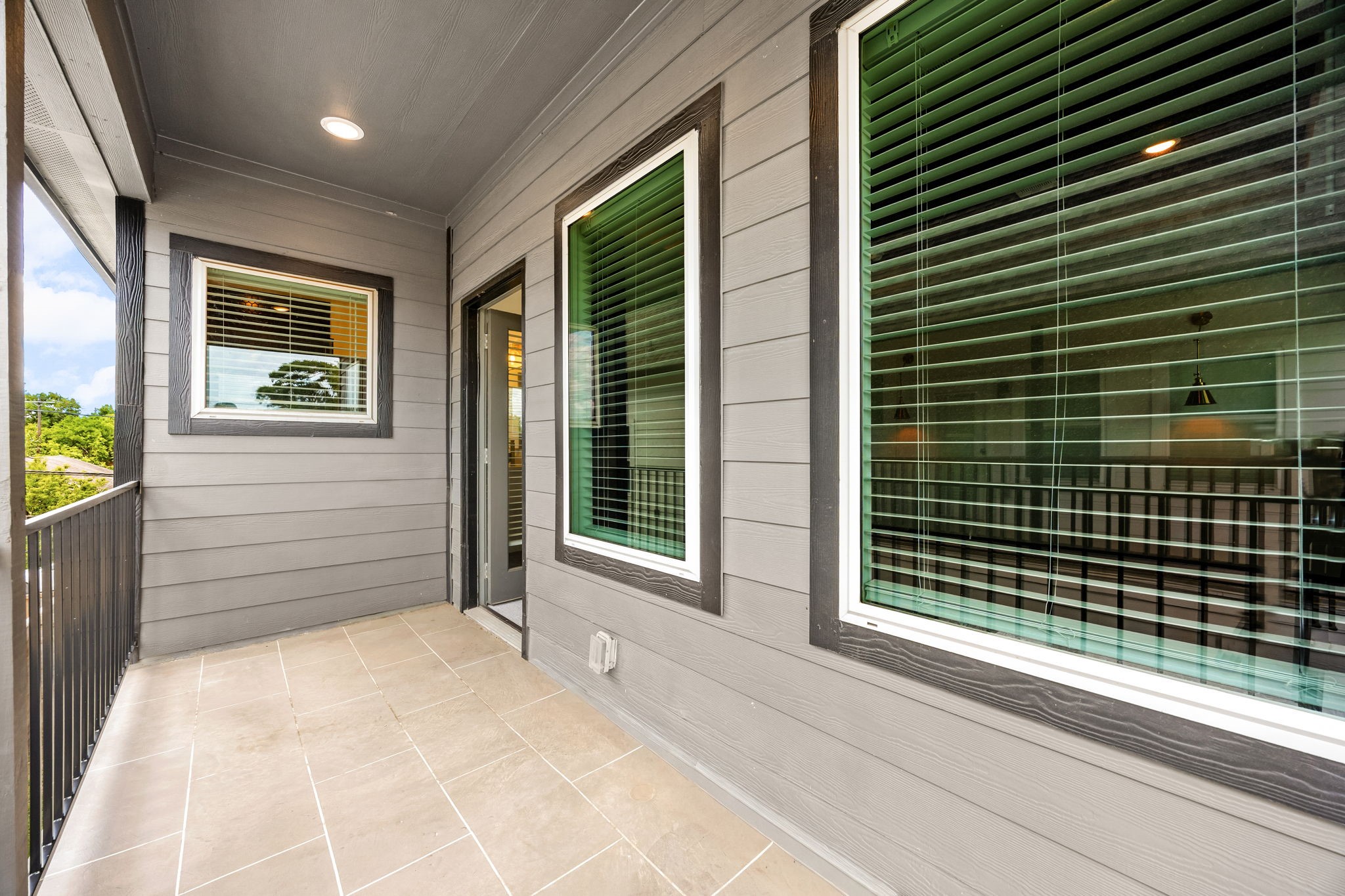 731 East 40th Street Houston, TX 77022 - Photo 24 of 28