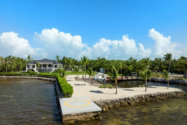 $19,495,000 | 87429 Old Highway, Islamorada, FL 33036