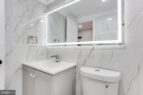 $274,999 | 5421 Kingsessing Avenue, Philadelphia, PA 19143