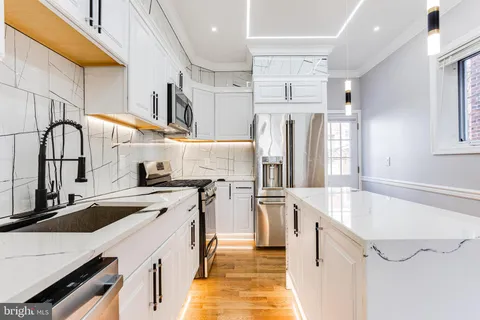 $274,999 | 5421 Kingsessing Avenue, Philadelphia, PA 19143