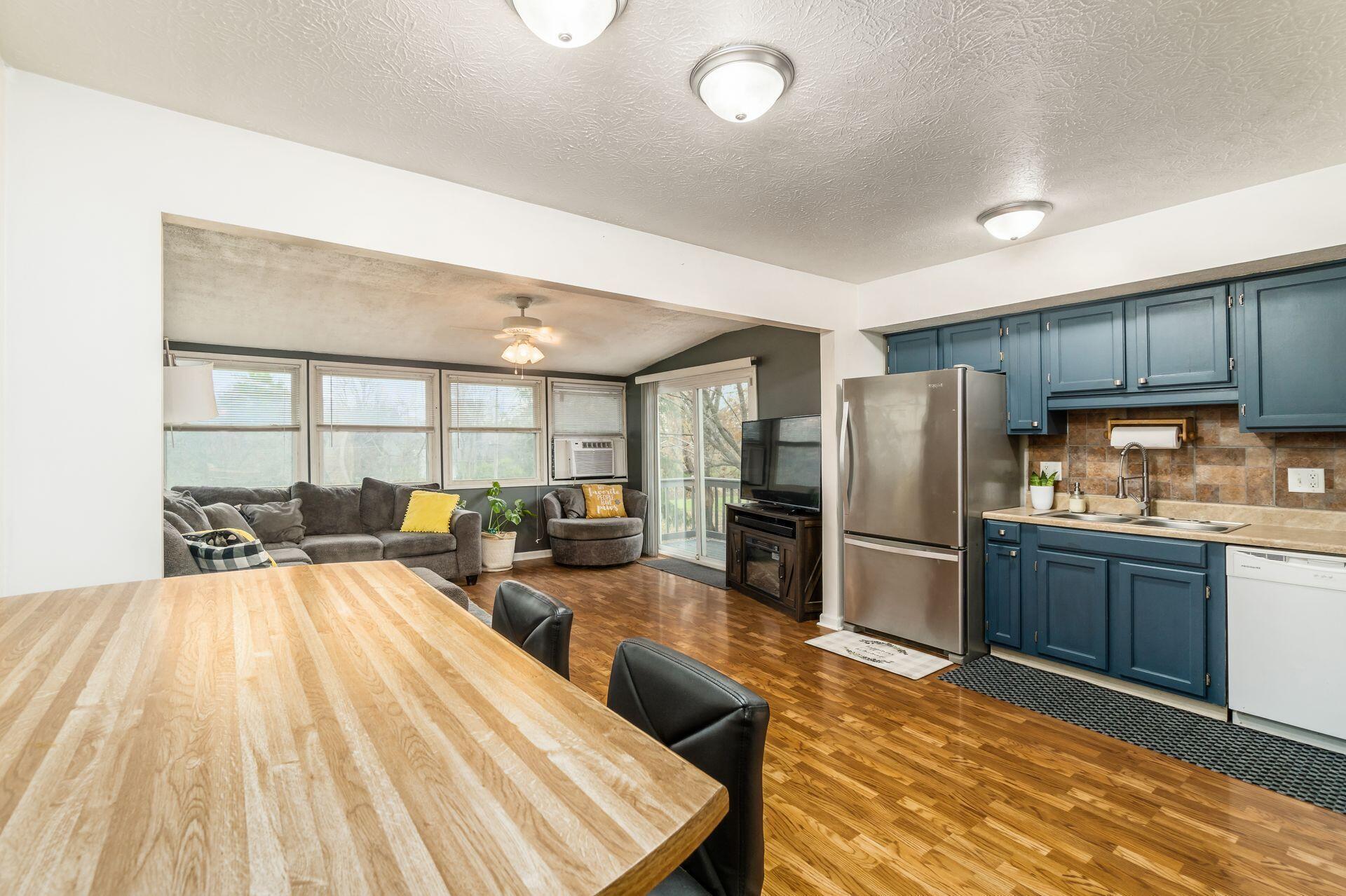 2875 Scenic Road Marion, OH 43302 - Photo 6 of 33 Open Concept