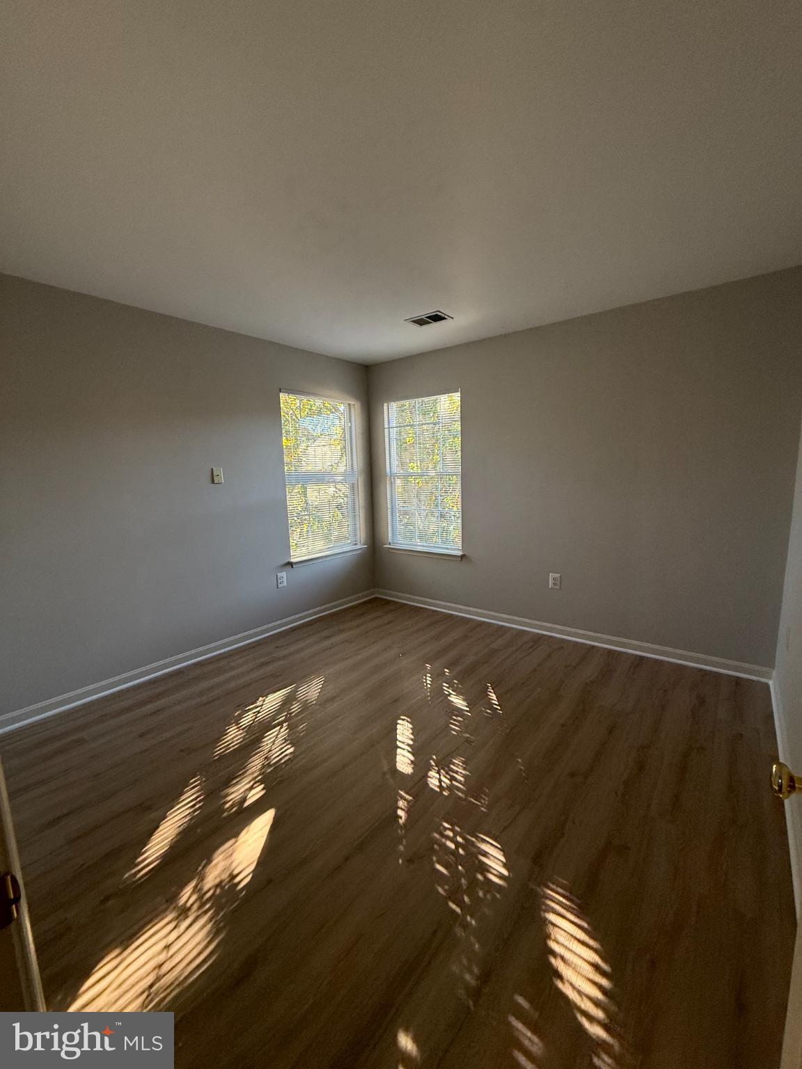 20453 Charter Oak Drive Ashburn, VA 20147 - Photo 29 of 31 a view of an empty room and window
