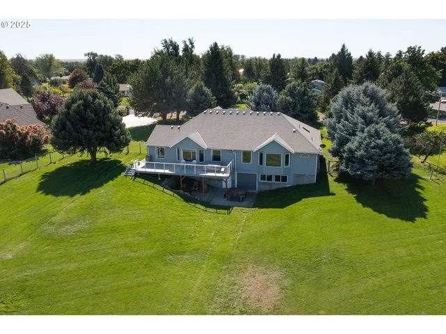 $749,000 | 75077 Oregon Lane, Irrigon, OR 97844