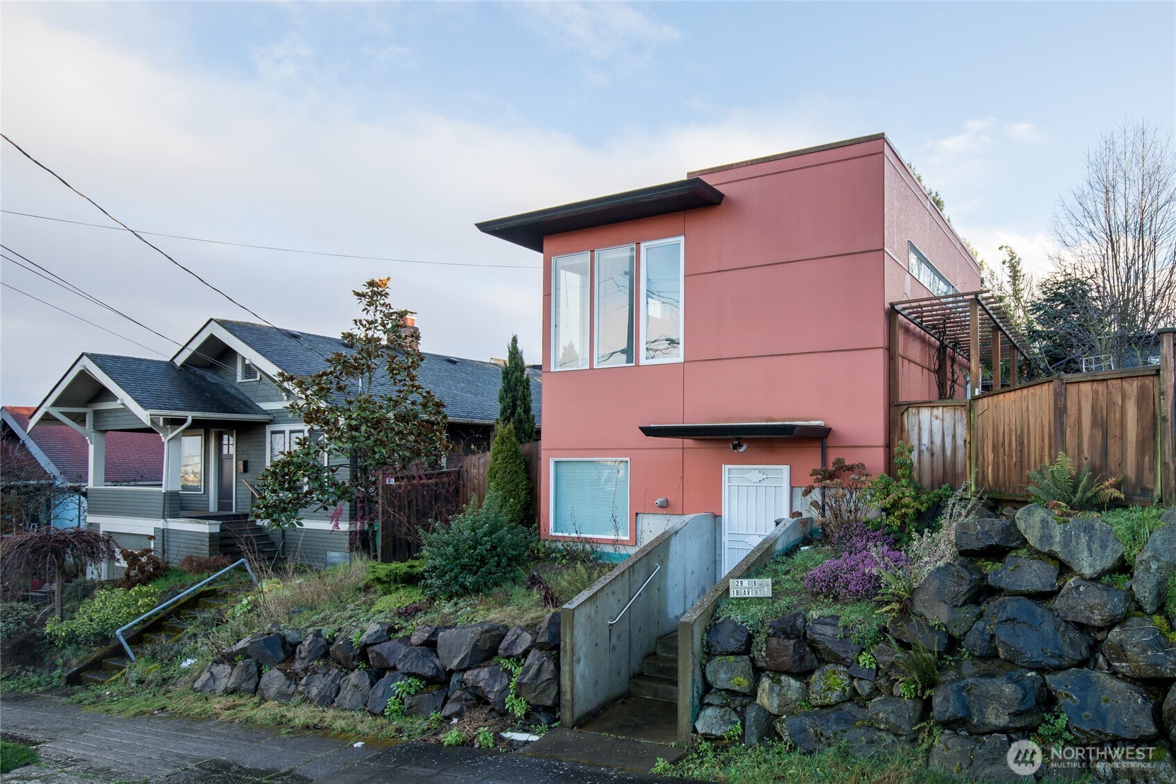 2900 18th Avenue South, Unit B Seattle, WA 98144 - Photo 2 of 10
