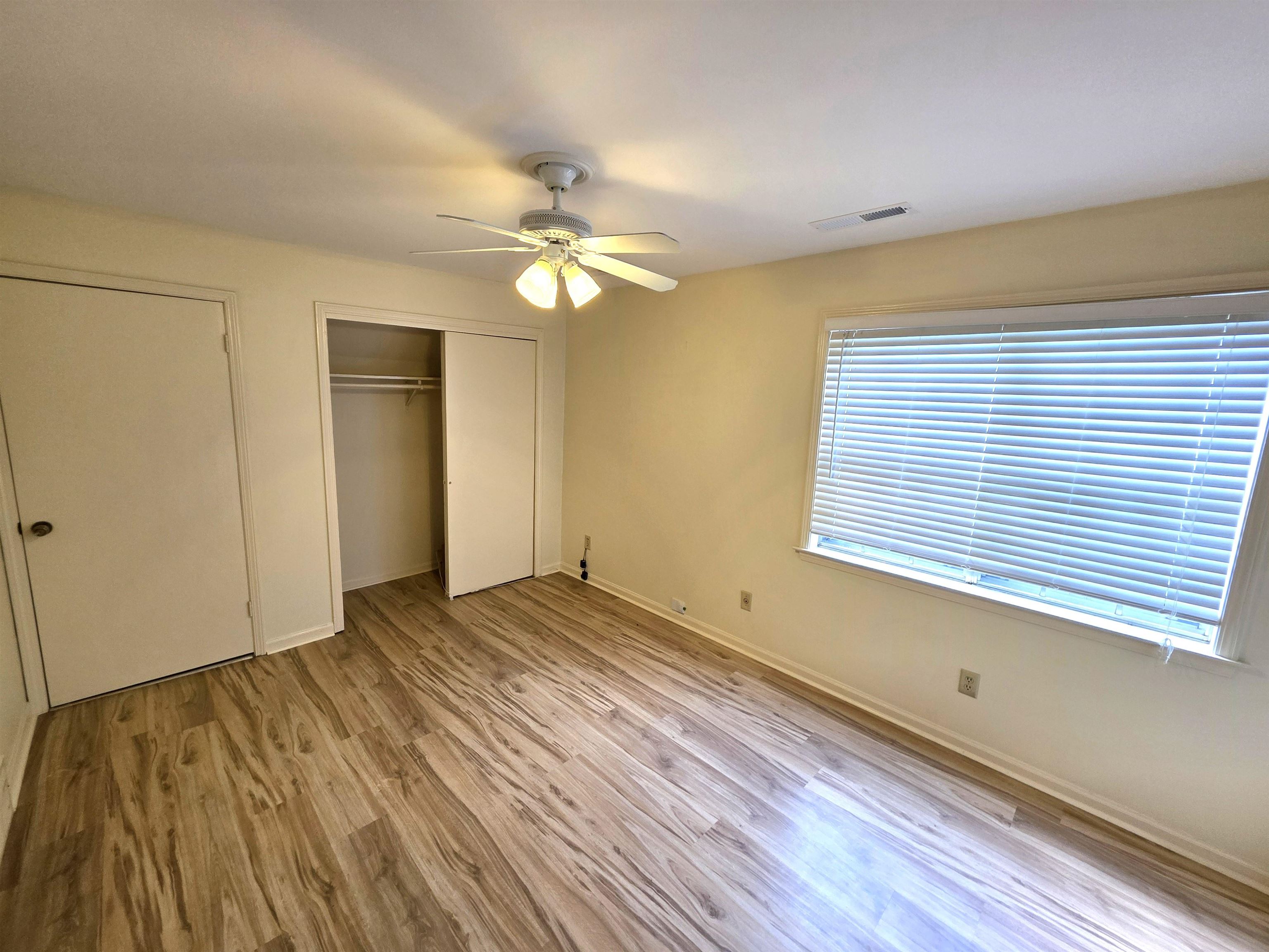 363 South Fenwick Road Memphis, TN 38111 - Photo 2 of 17