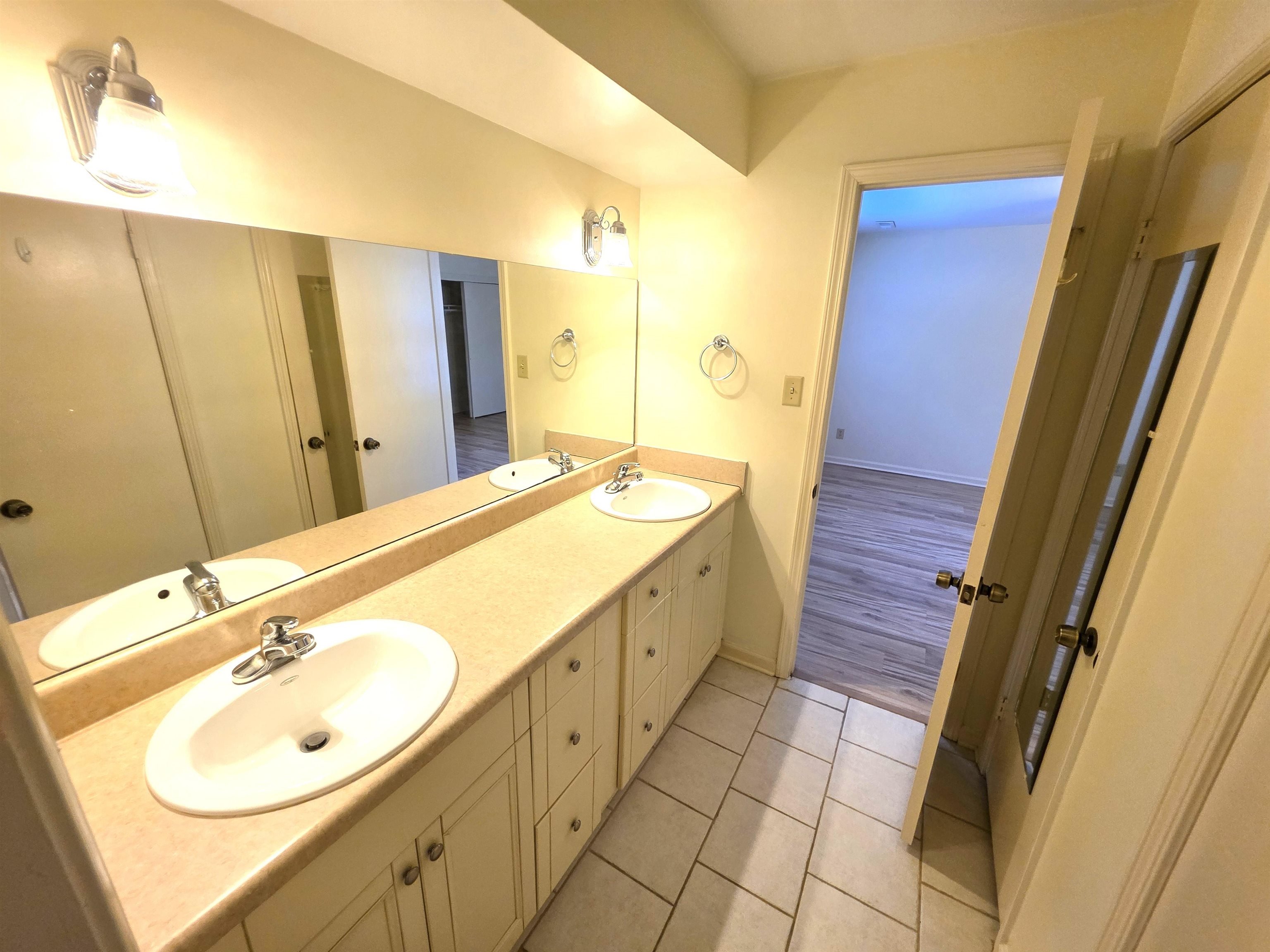 363 South Fenwick Road Memphis, TN 38111 - Photo 4 of 17