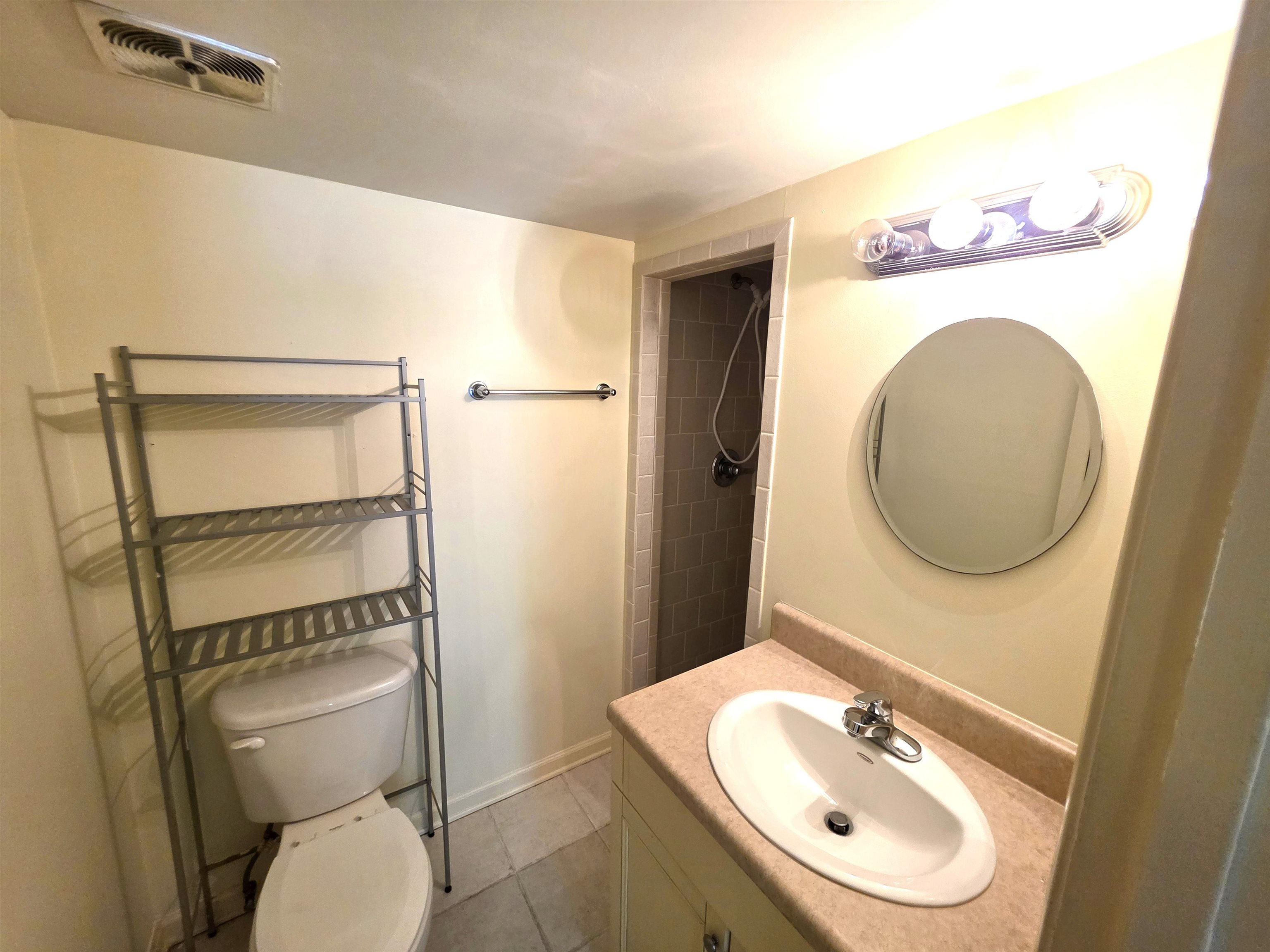 363 South Fenwick Road Memphis, TN 38111 - Photo 9 of 17