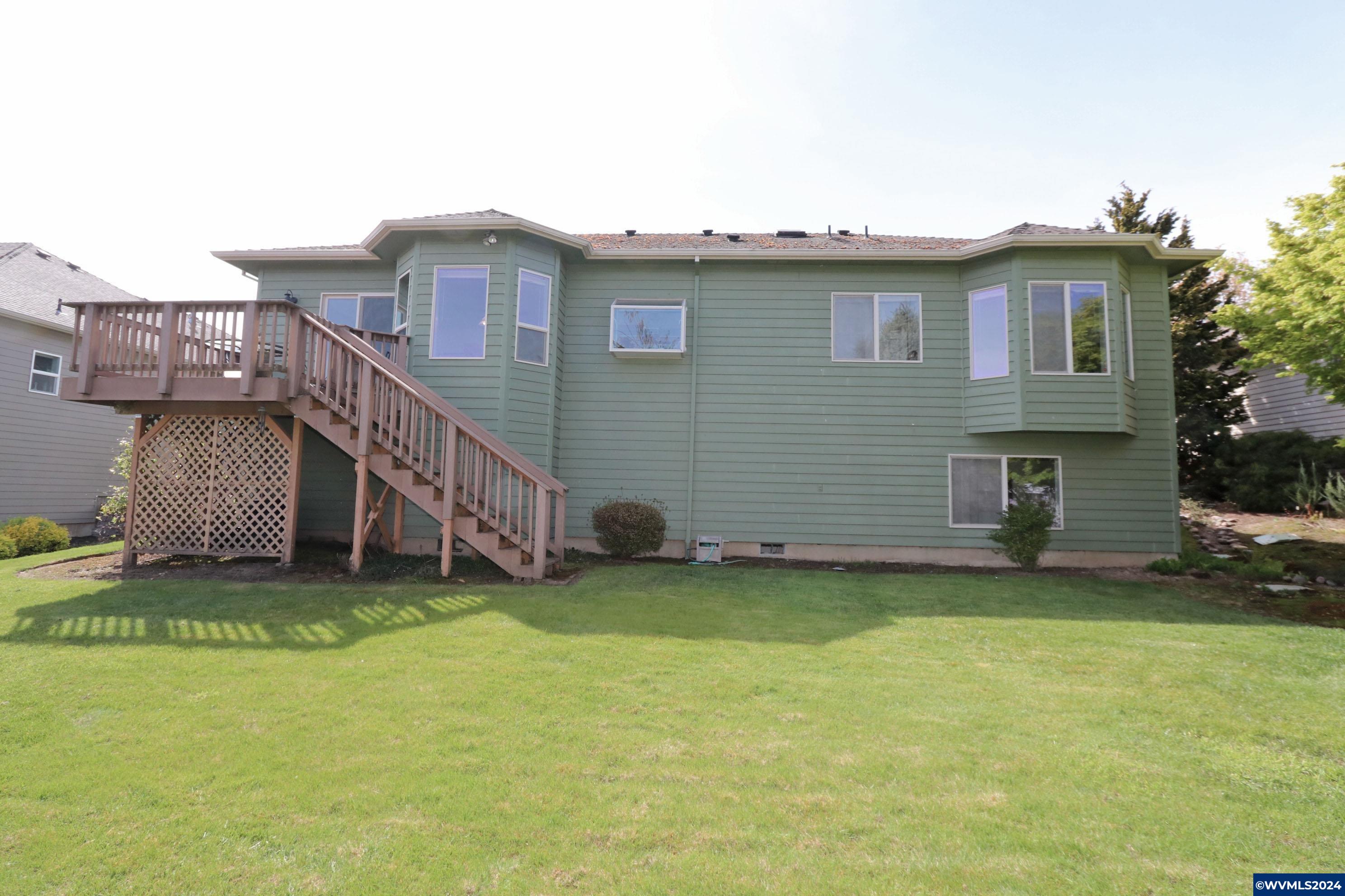 1480 Ranier Loop Northwest Salem, OR 97304 - Photo 32 of 33 Gallery Image 32