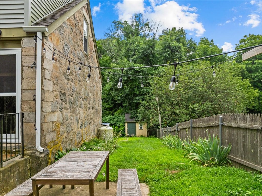 7 Fairground Way Scituate, RI 02831 - Photo 10 of 40