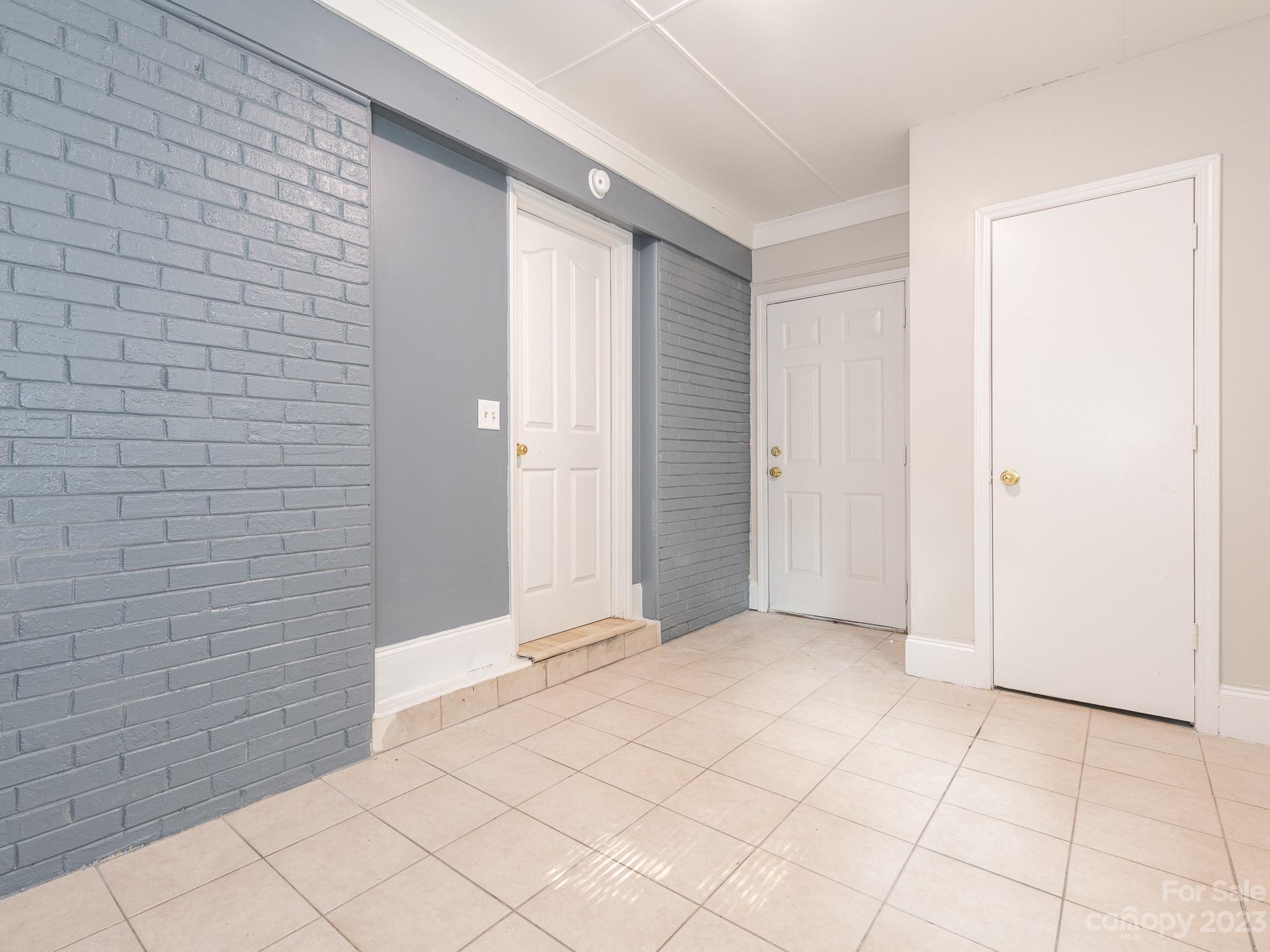 2824 Fordwood Drive Charlotte, NC 28208 - Photo 17 of 33 a view of an empty room