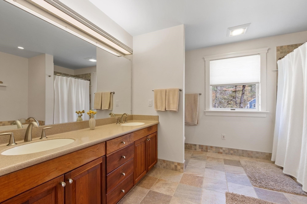 117 Ayer Road Harvard, MA 01451 - Photo 22 of 41