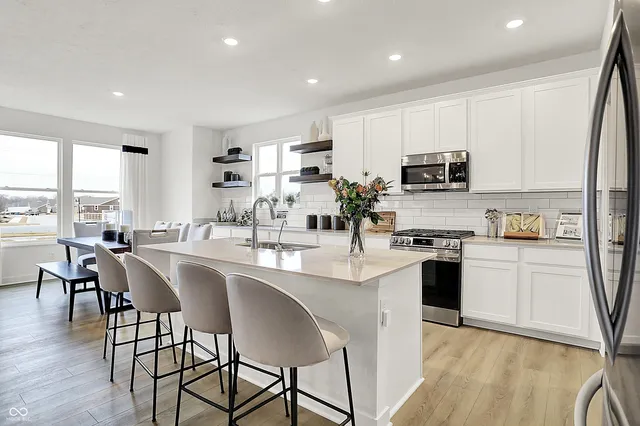 $625,000 | 11780 Aubrey Lane, Fishers, IN 46040