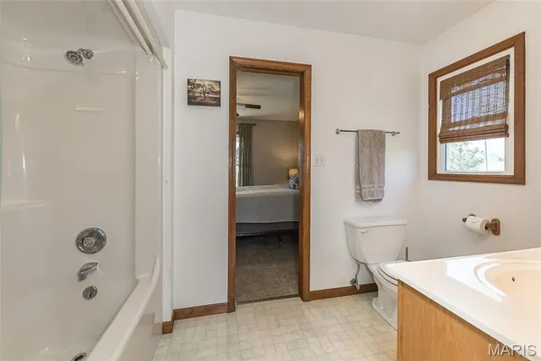 $469,875 | 270 Purple Martin Lane, Sullivan, MO 63080
