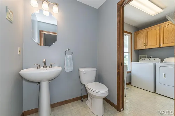 $469,875 | 270 Purple Martin Lane, Sullivan, MO 63080