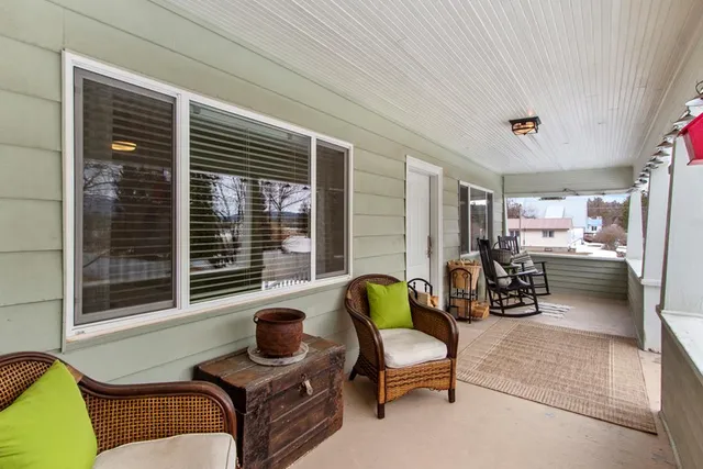 $549,000 | 202 South School Street, Cascade, ID 83611