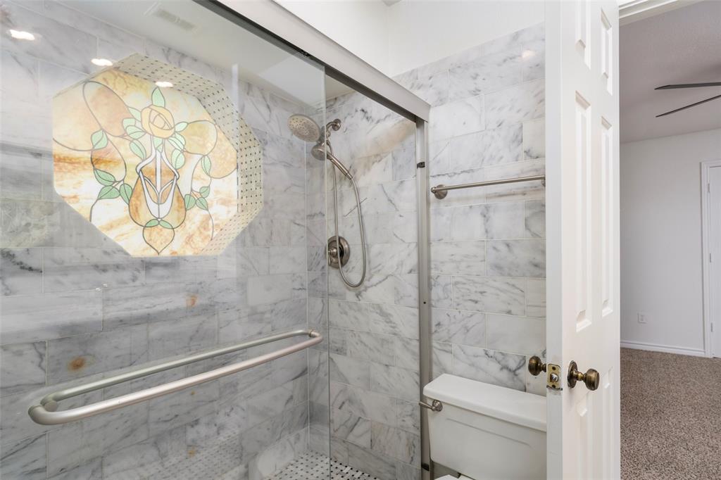 1308 Clover Hill Road Mansfield, TX 76063 - Photo 21 of 40