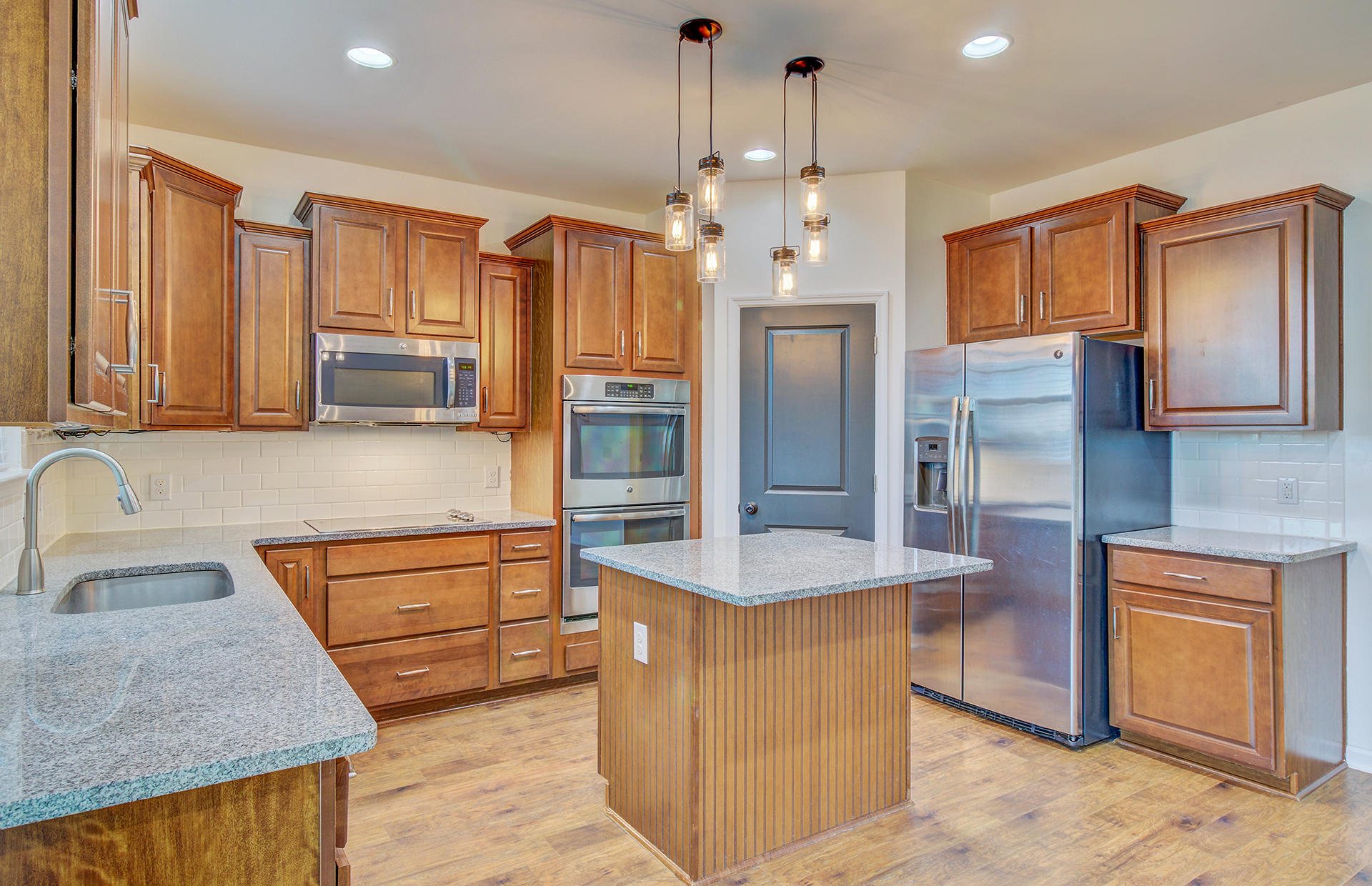 2034 Triple Crown Lane Ridgeville, SC 29472 - Photo 10 of 35 Gormet Kitchen
