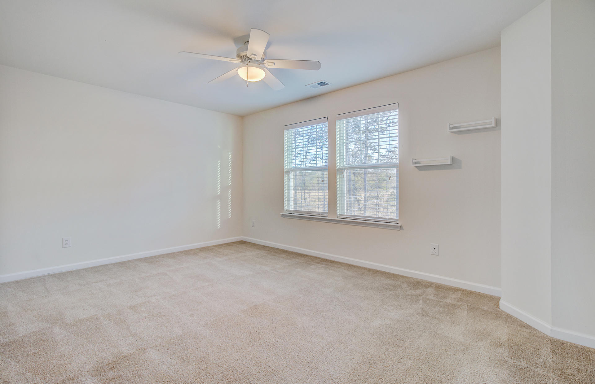 2034 Triple Crown Lane Ridgeville, SC 29472 - Photo 18 of 35 2nd large Guest room