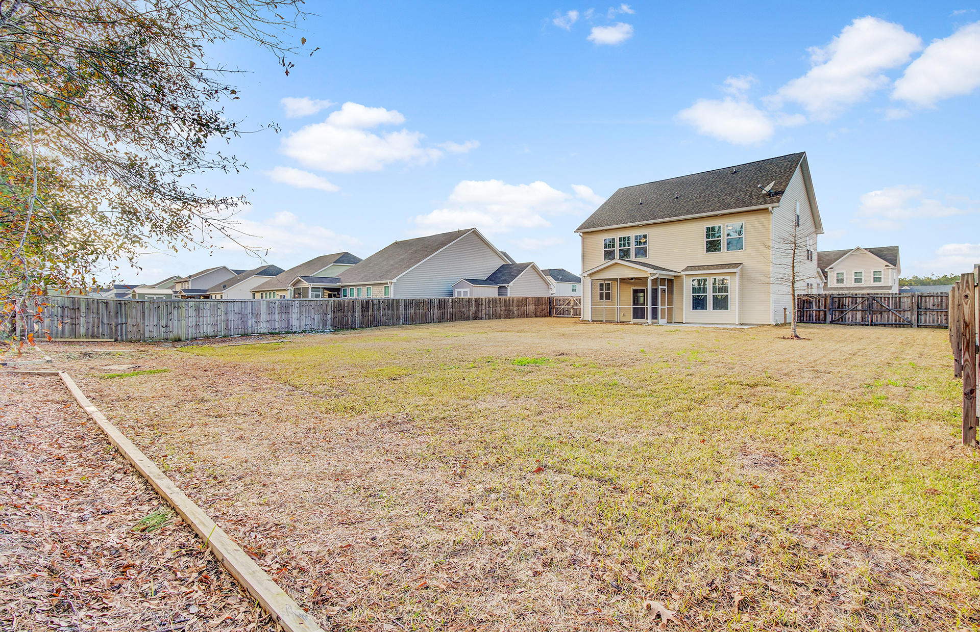 2034 Triple Crown Lane Ridgeville, SC 29472 - Photo 32 of 35 Enormous Back Yard