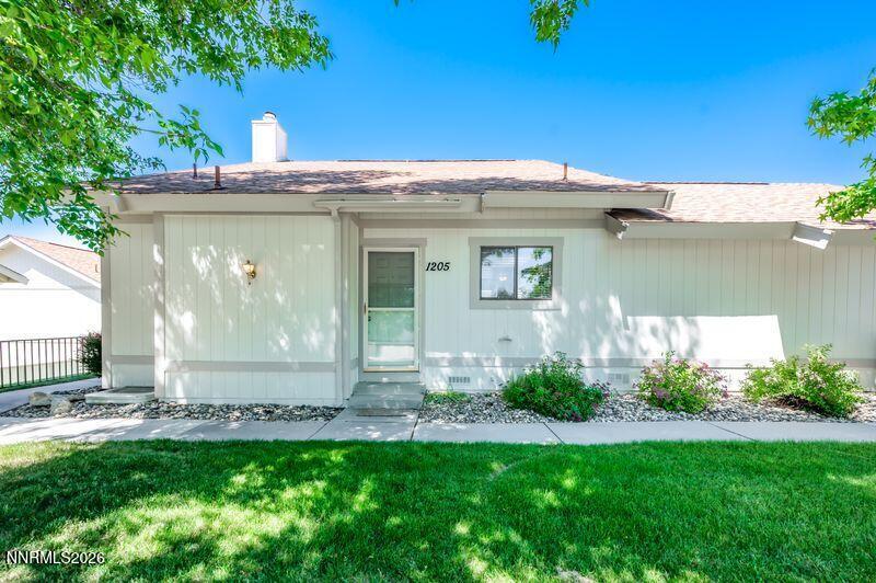 1205 Rayburn Drive Reno, NV 89503 - Photo 5 of 34 R1009