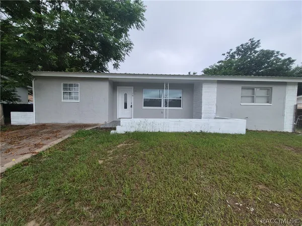 $1,299 | 16 North Osceola Street, Beverly Hills, FL 34465
