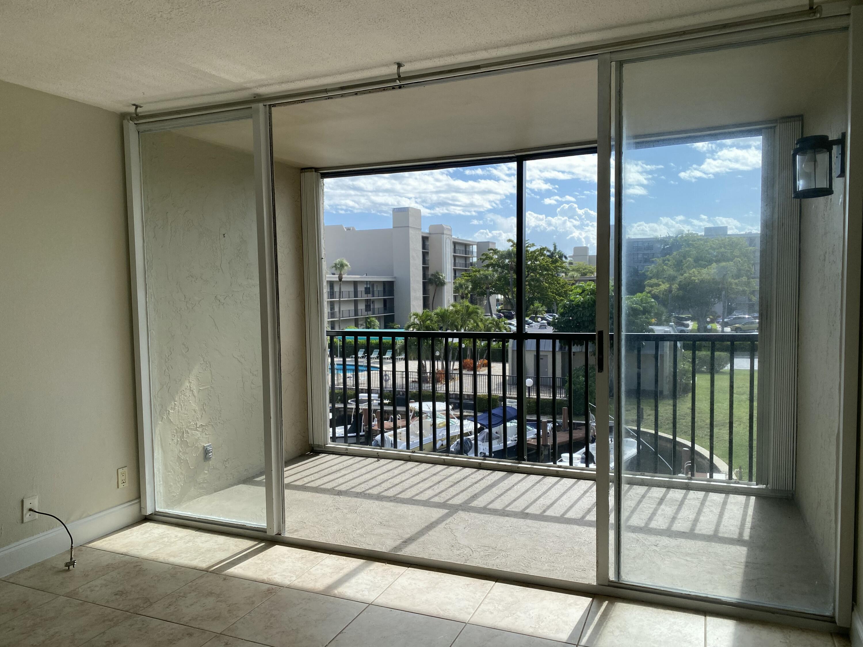 4 Royal Palm Way, Unit 308 Boca Raton, FL 33432 - Photo 7 of 33 20250225_151806374_iOS