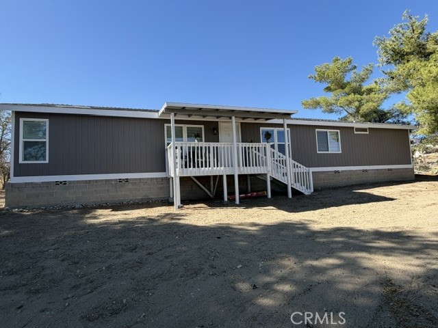 278 Yucca Road Pinon Hills, CA 92372 - Photo 28 of 36 Back porch
