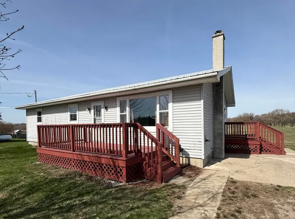 $265,000 | 123 Meridian Road, Champlain, NY 12919