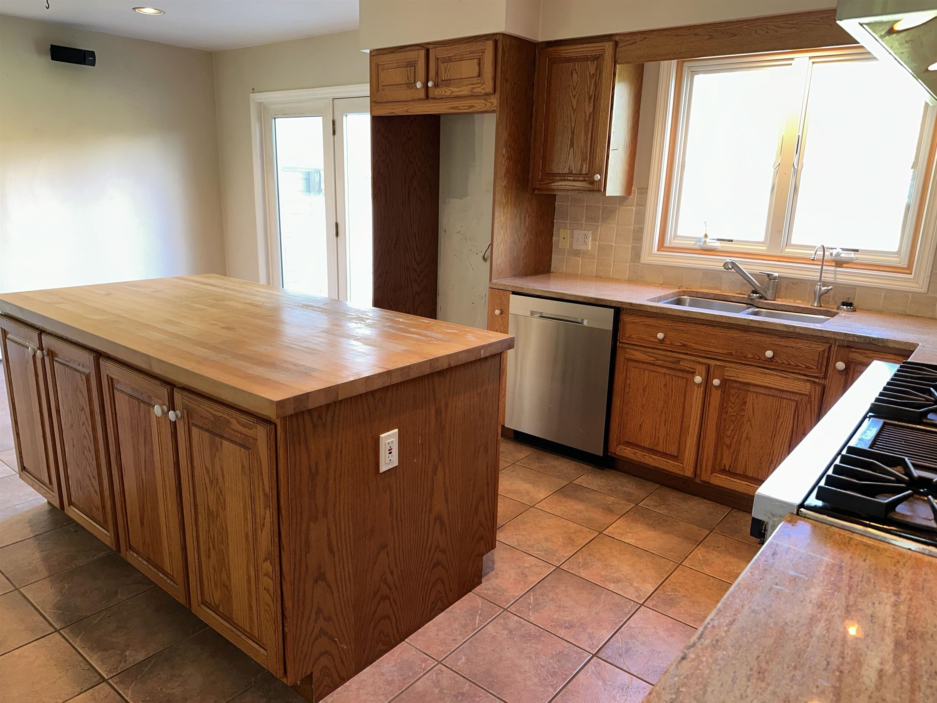 209 Kelley Hill Road Pawlet, VT 05761 - Photo 13 of 34
