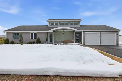 $1,325,000 | 21 Shore Drive West, Copiague, NY 11726