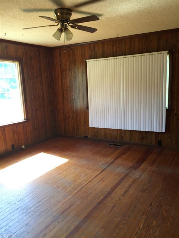 115 Thompson Heights Road Reidsville, NC 27320 - Photo 3 of 10 Gallery Image 3