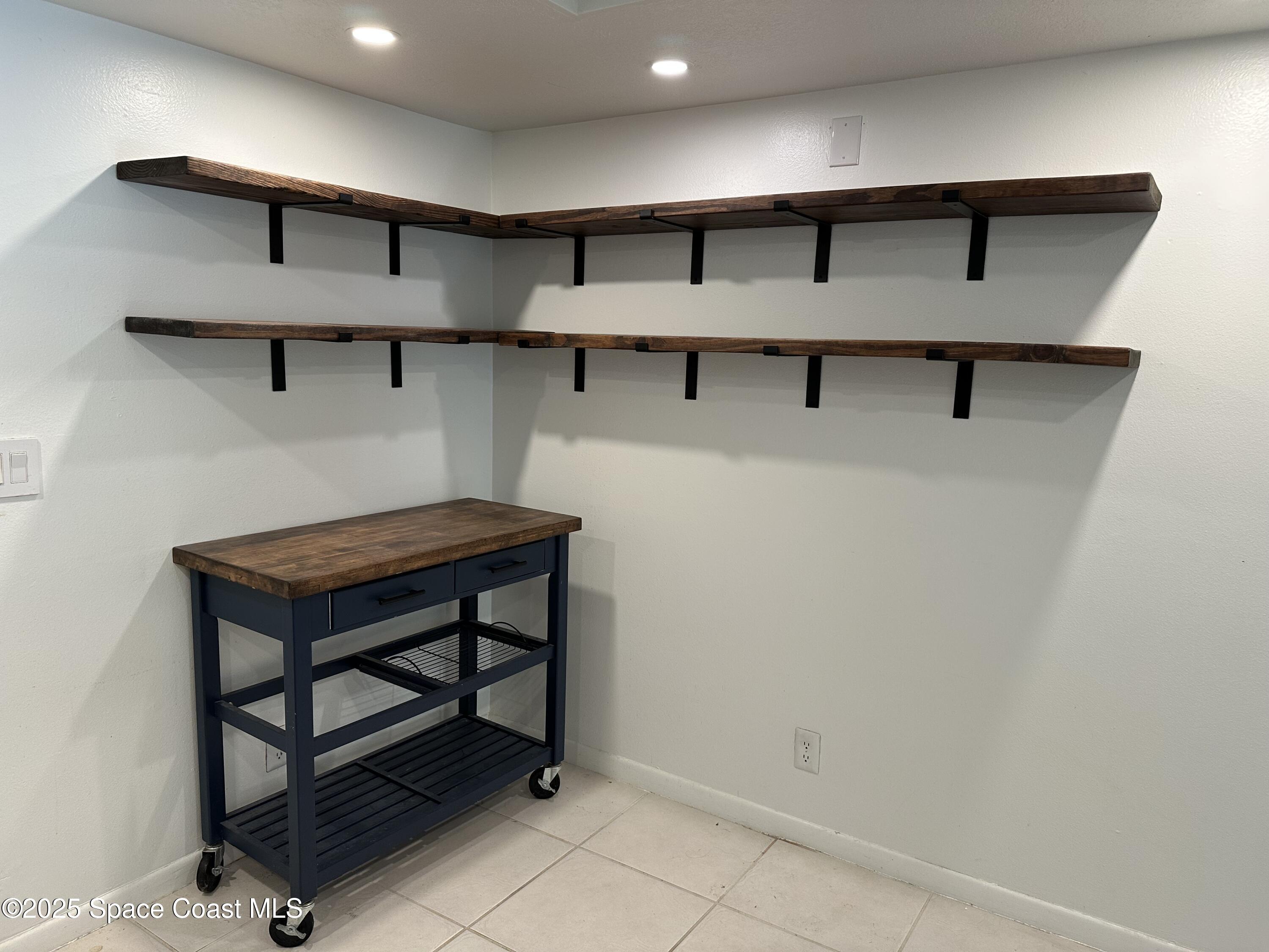 56 Emerald Court Satellite Beach, FL 32937 - Photo 8 of 24 IMG_2478