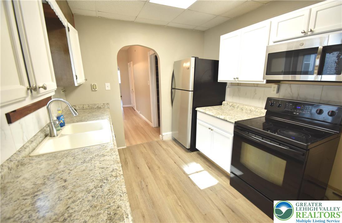 40 North 2nd Street Bangor, PA 18013 - Photo 9 of 18