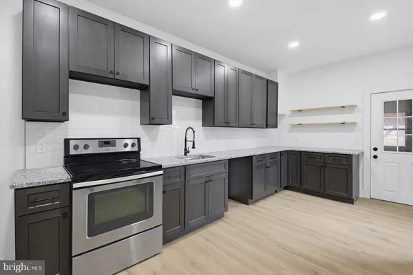 $369,999 | 340 East Frederick Street, Lancaster, PA 17602
