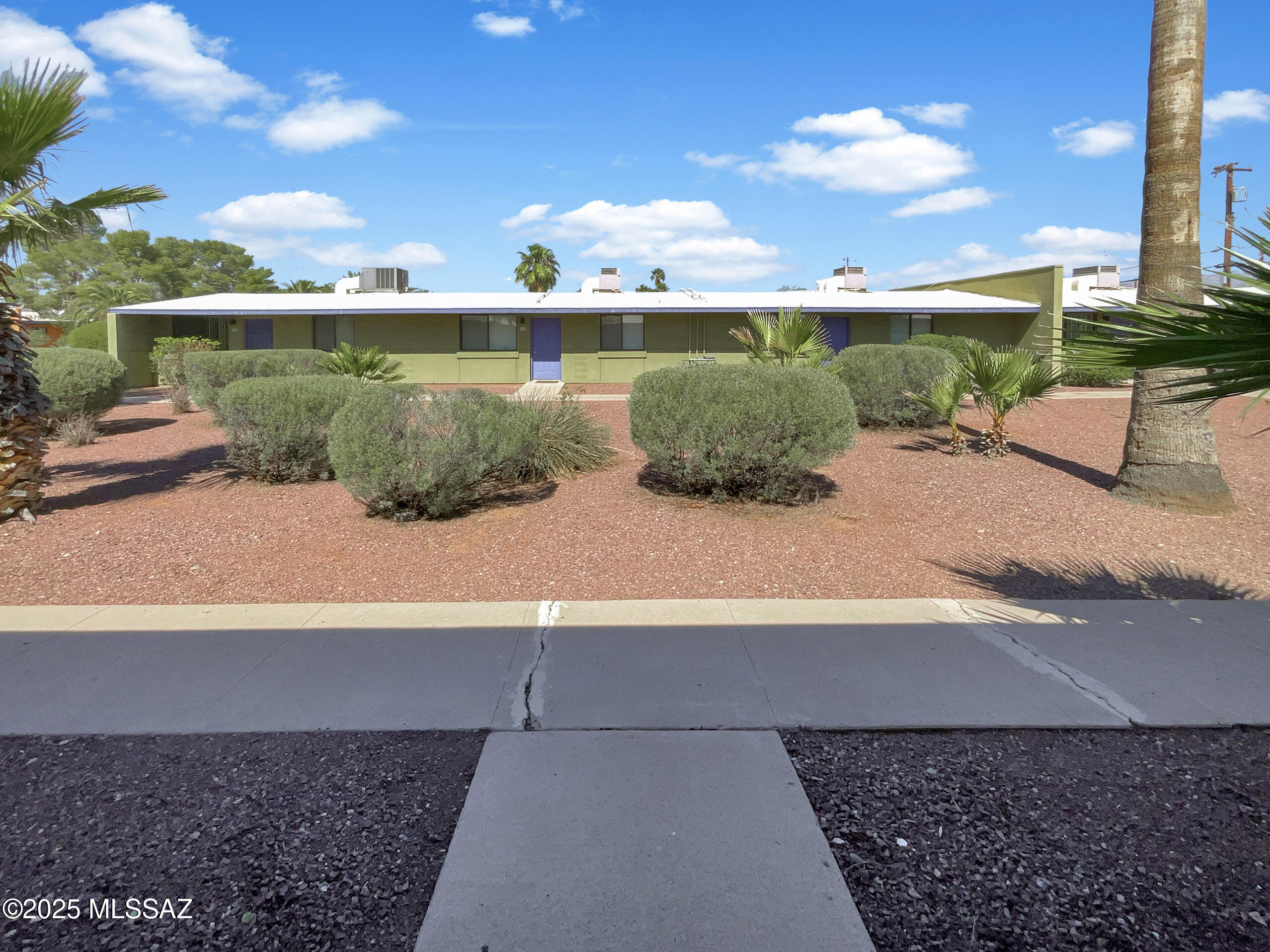 350 North Silverbell Road, Unit 8 Tucson, AZ 85745 - Photo 11 of 19
