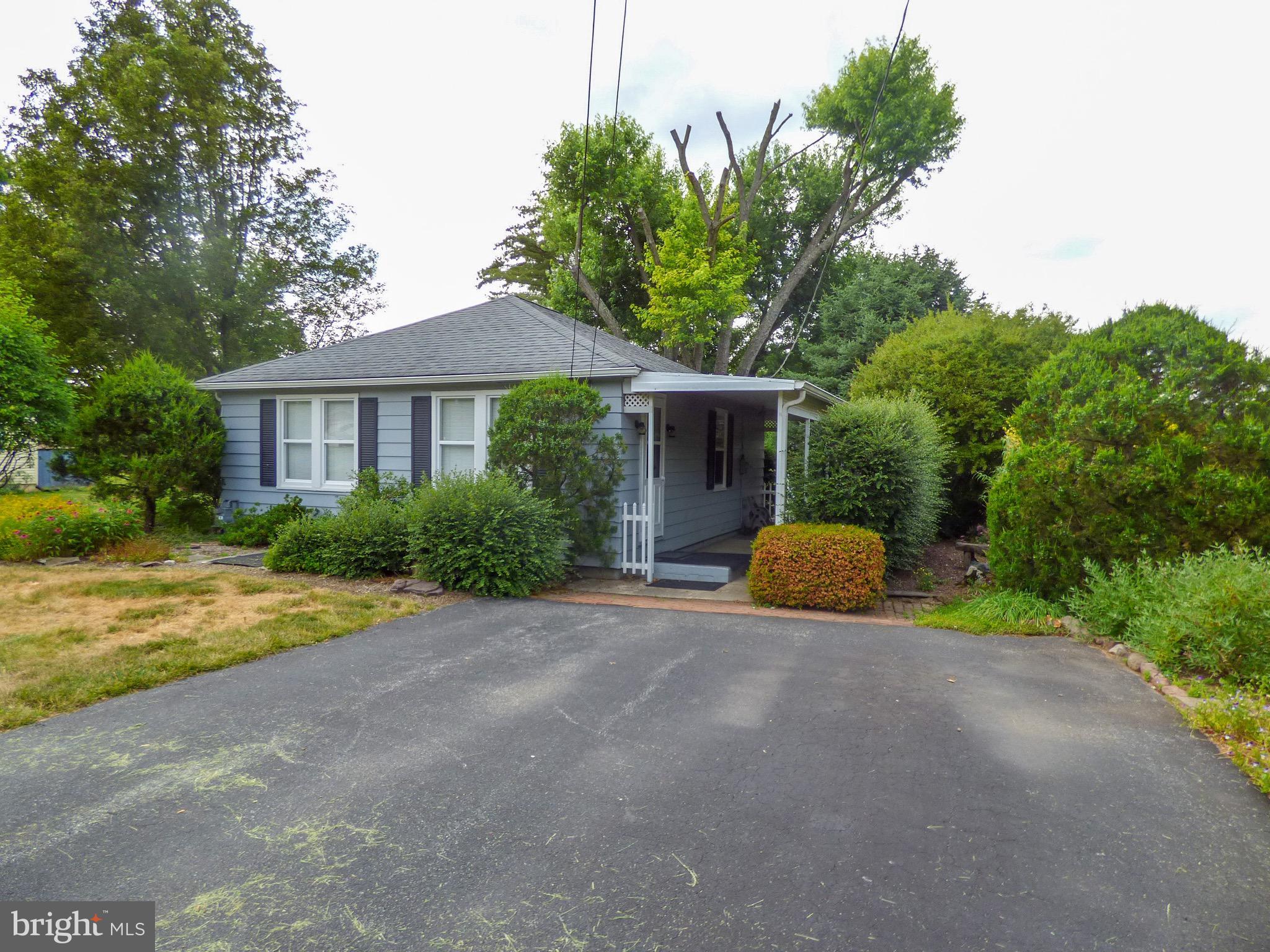 830 Butter Road Dover, PA 17315 - Photo 2 of 32