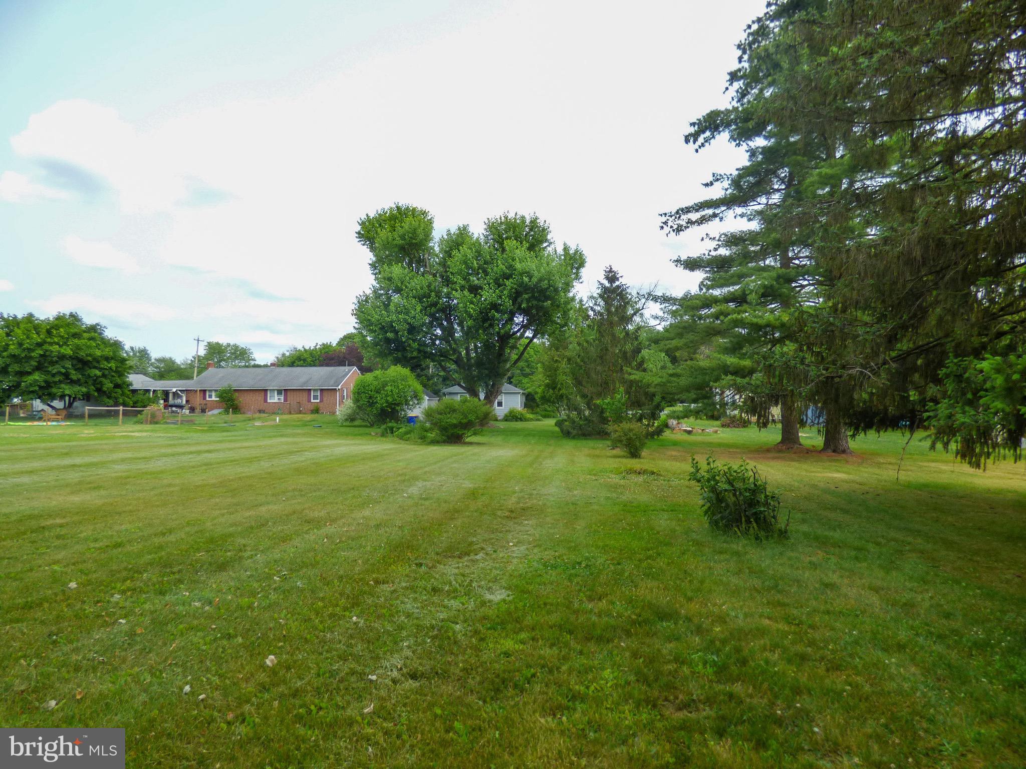 830 Butter Road Dover, PA 17315 - Photo 5 of 32