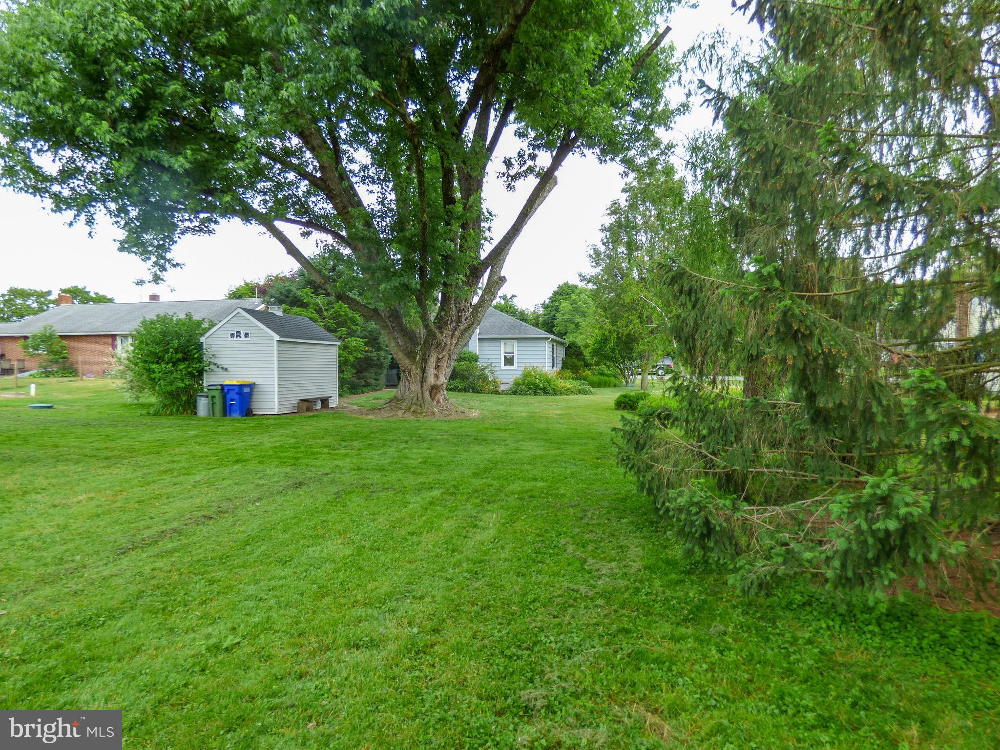 830 Butter Road Dover, PA 17315 - Photo 6 of 32