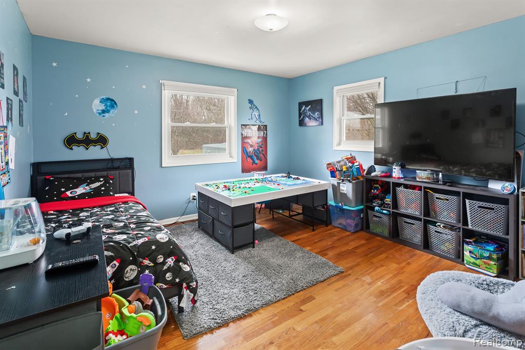 439 Old Bridge Road Grand Blanc, MI 48439 - Photo 17 of 27 Gallery Image 17