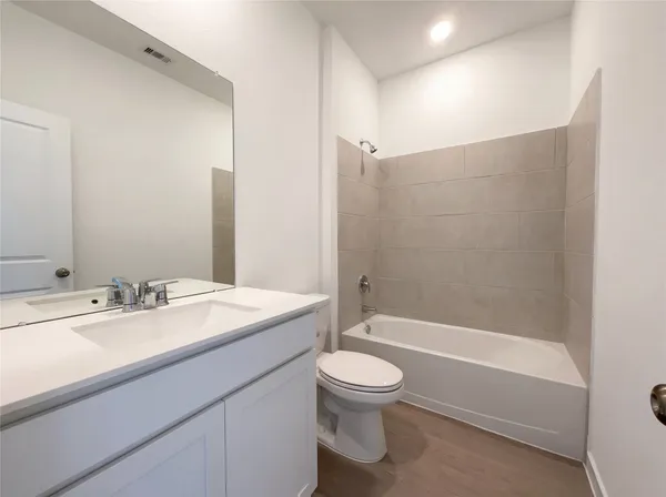 $310,000 | 3024 Paradise Capri Drive, Katy, TX 77493