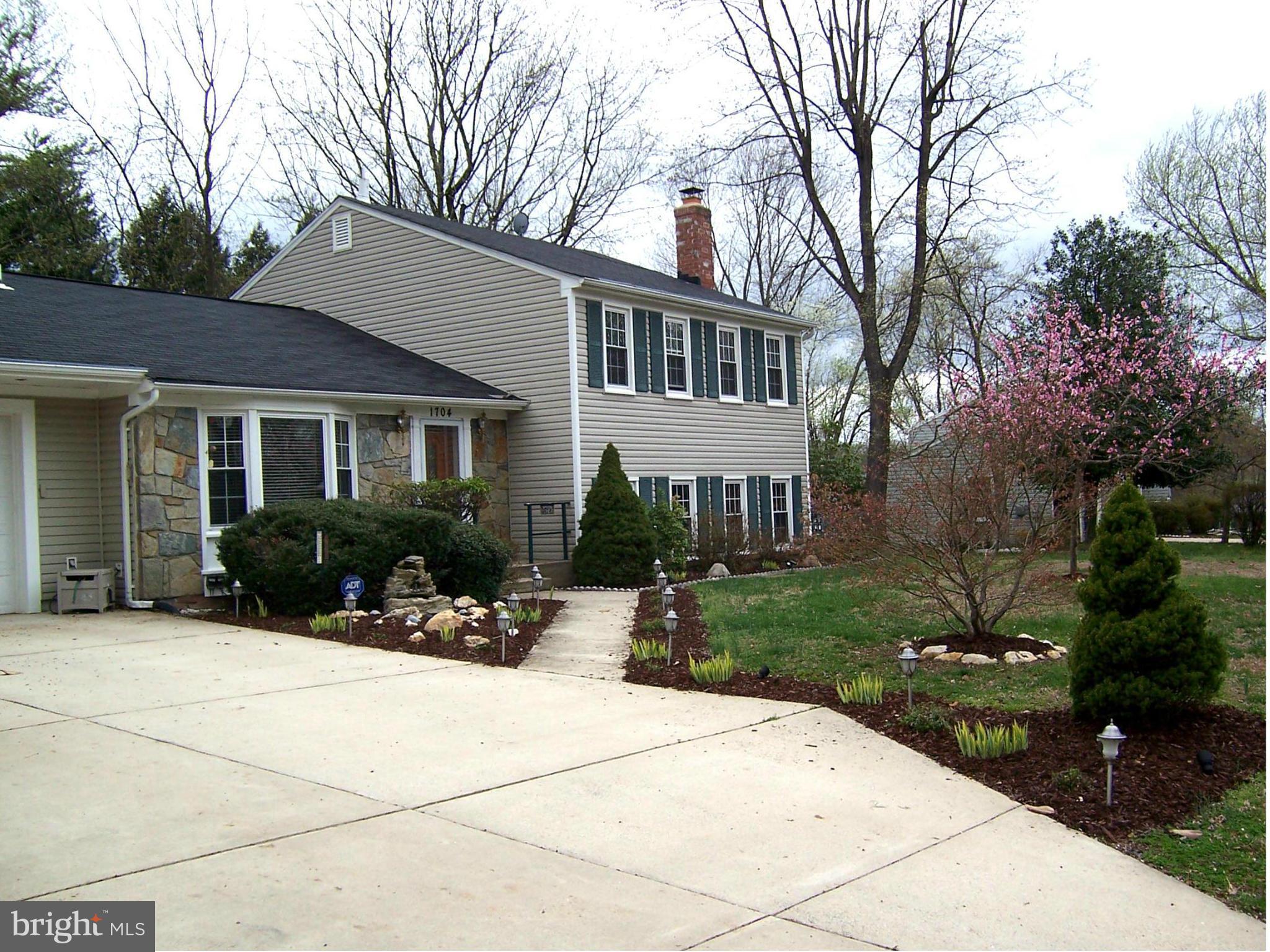 Exterior (Front)