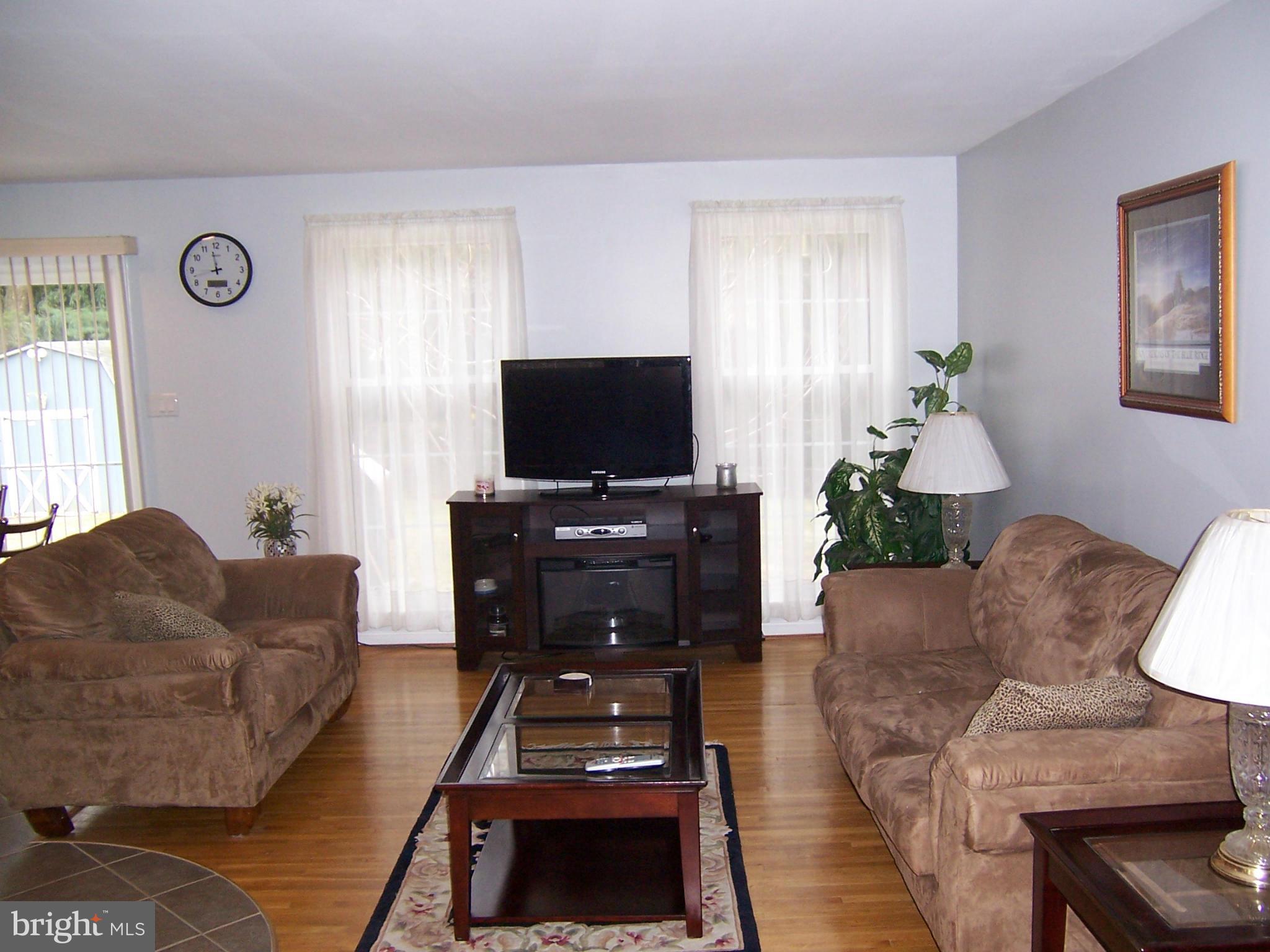 1704 Woodwell Road Silver Spring, MD 20906 - Photo 13 of 30 Living Room
