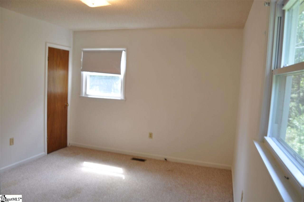125 Blue Ridge Drive Fountain Inn, SC 29644 - Photo 17 of 18 Gallery Image 17