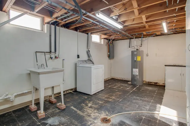 $295,000 | 1415 16th Avenue South, Moorhead, MN 56560