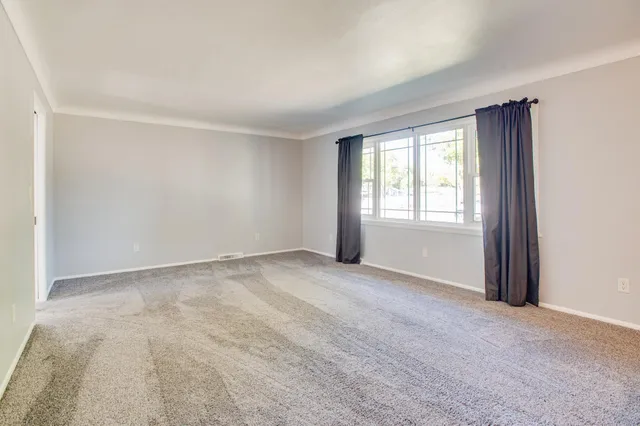 $295,000 | 1415 16th Avenue South, Moorhead, MN 56560