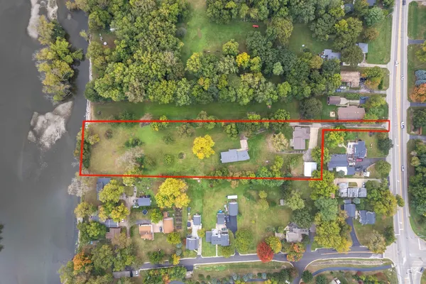 $599,000 | 2110-a-b State Route 31, Oswego, IL 60543