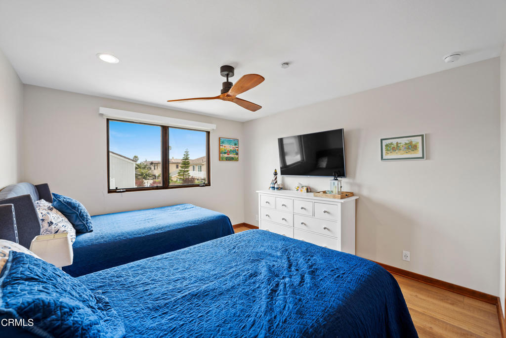 1417 Marine Way Oxnard, CA 93035 - Photo 49 of 61