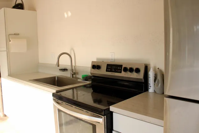 $699,900 | 3715 North Berkeley Avenue, Turlock, CA 95382