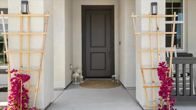 $699,900 | 3715 North Berkeley Avenue, Turlock, CA 95382