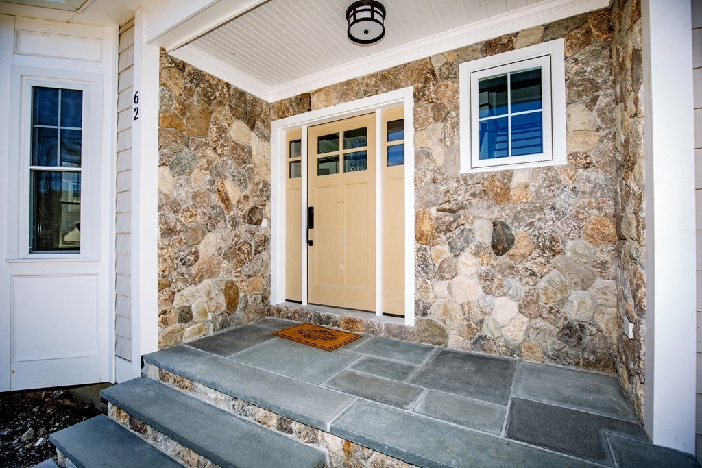 62 Radcliffe Road Belmont, MA 02478 - Photo 5 of 41